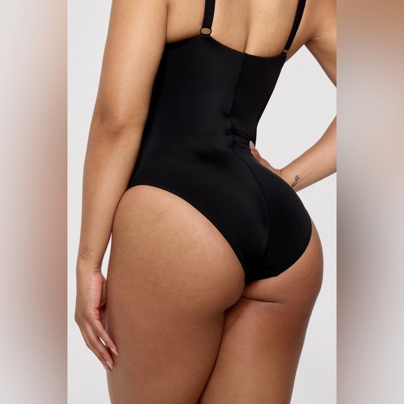 Fabletics Shaping Swim Demi Black One Piece swimsuit Sz XL - Picture 5 of 9